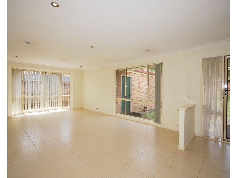 20 Conroy Crescent, Kariong NSW 2250