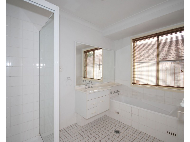20 Conroy Crescent, Kariong NSW 2250