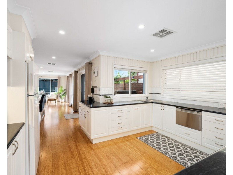 9 Dulwich Road, Springfield NSW 2250