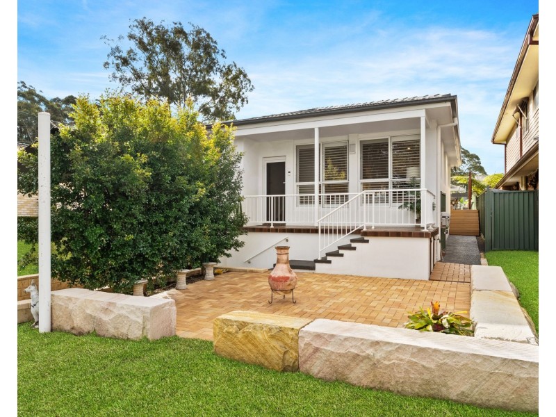 9 Dulwich Road, Springfield NSW 2250