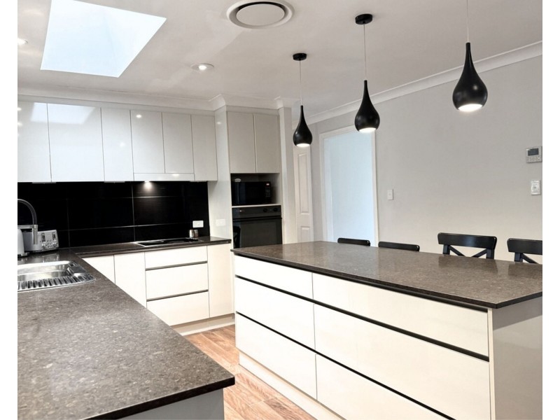 9 Tingle Close, Kariong NSW 2250