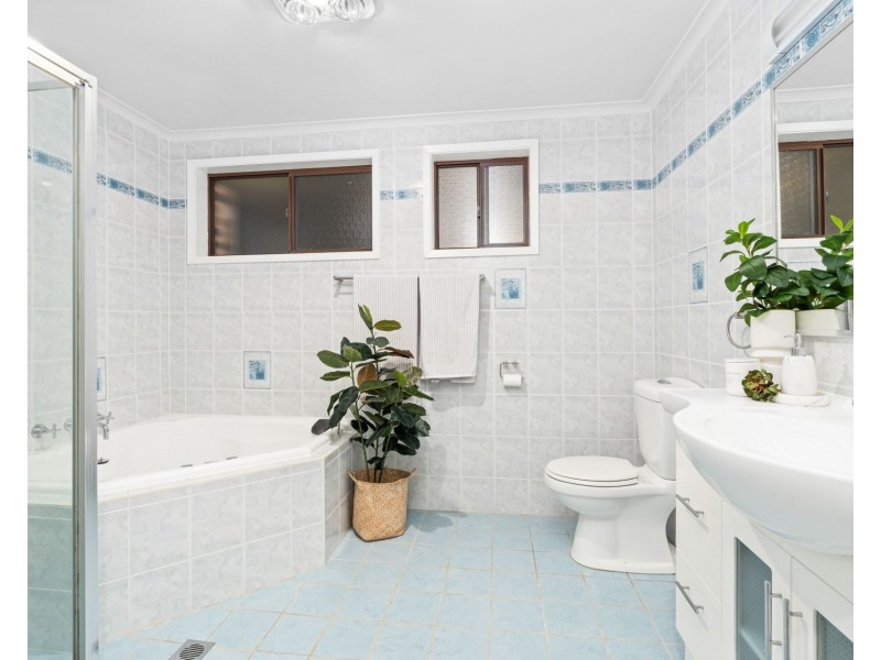 73 Gilford Street, Kariong NSW 2250