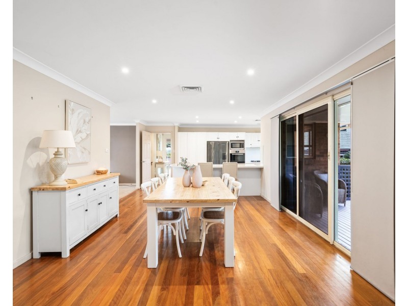 17 Graham Place, Kariong NSW 2250