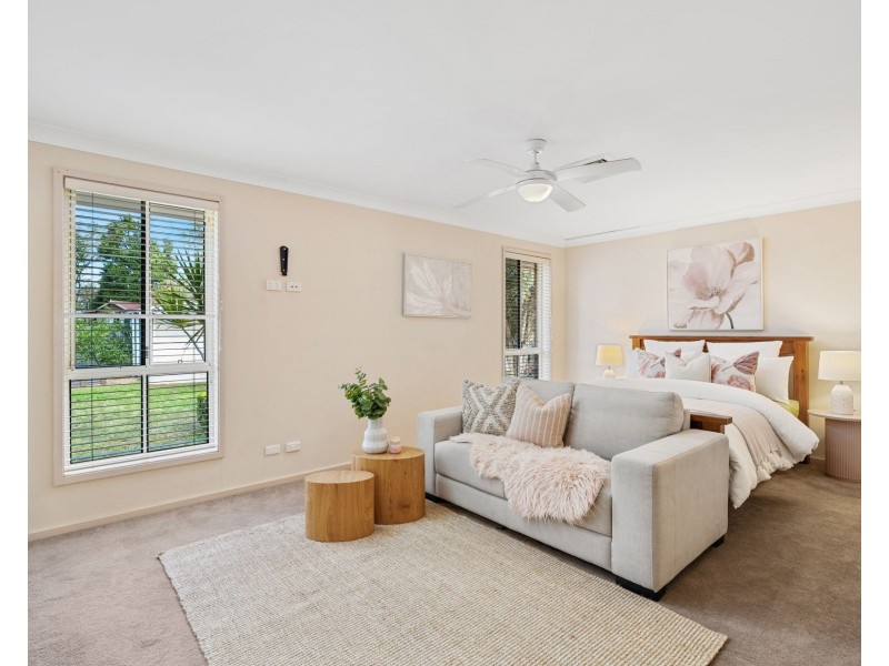 17 Graham Place, Kariong NSW 2250