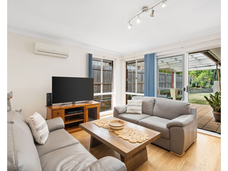 1/27 Carmel Crescent, Kariong NSW 2250