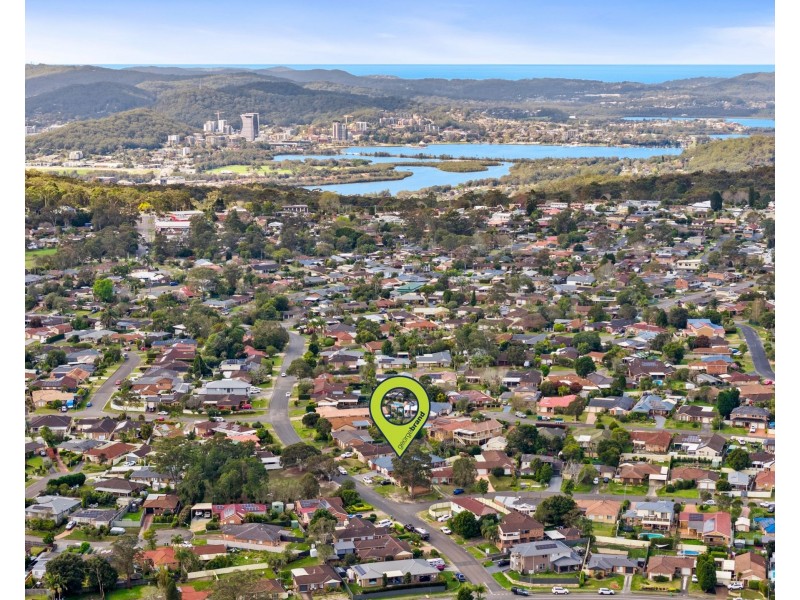 1/27 Carmel Crescent, Kariong NSW 2250