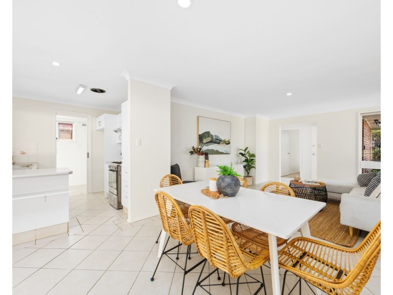 12 Brittany Crescent, Kariong NSW 2250