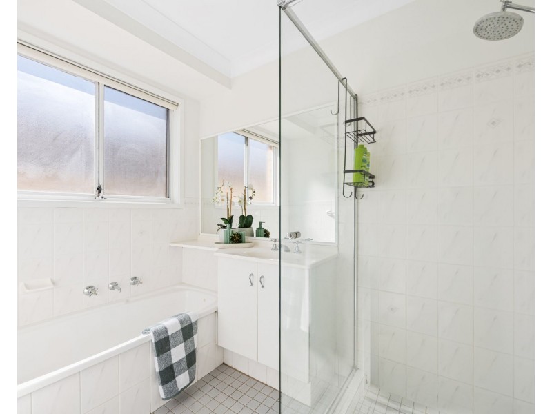 12 Brittany Crescent, Kariong NSW 2250