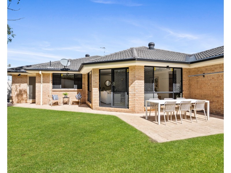 36 Mountain View Drive, Woongarrah NSW 2259
