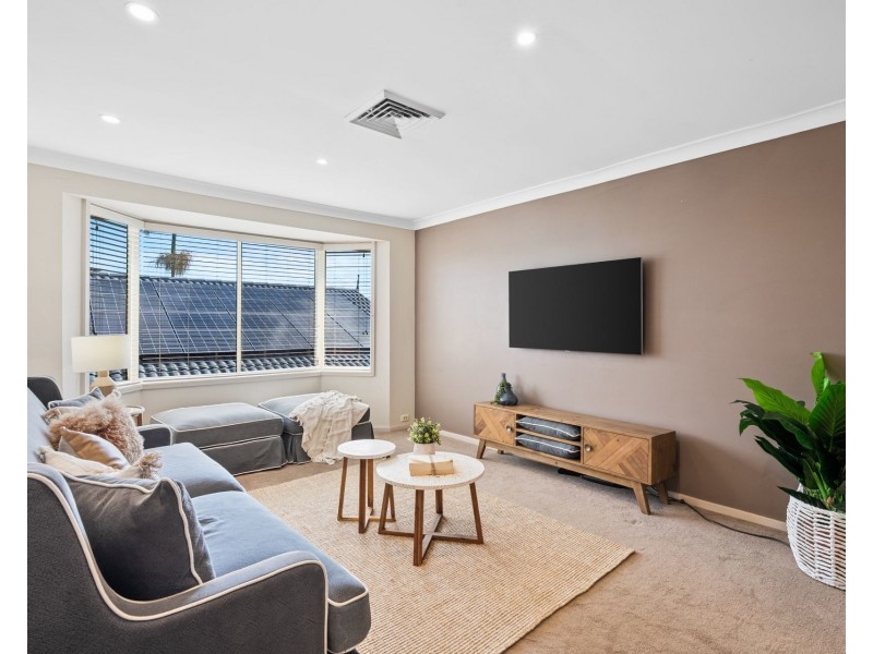 17 Graham Place, Kariong NSW 2250