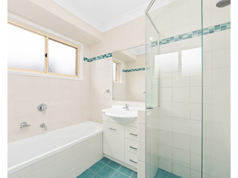 20 Benkari Avenue, Kariong NSW 2250