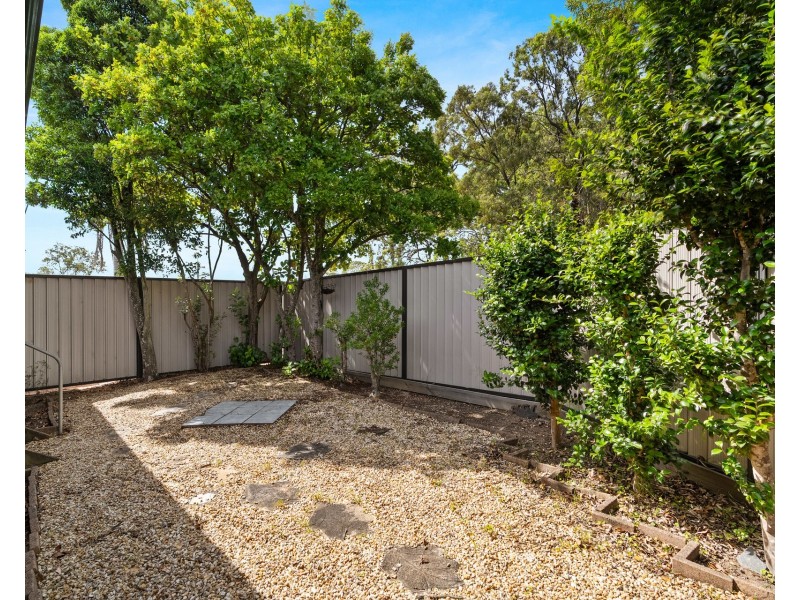 8/2 Shoalhaven Drive, Woy Woy NSW 2256