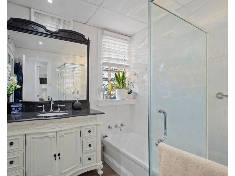 23 Marbarry Avenue, Kariong NSW 2250