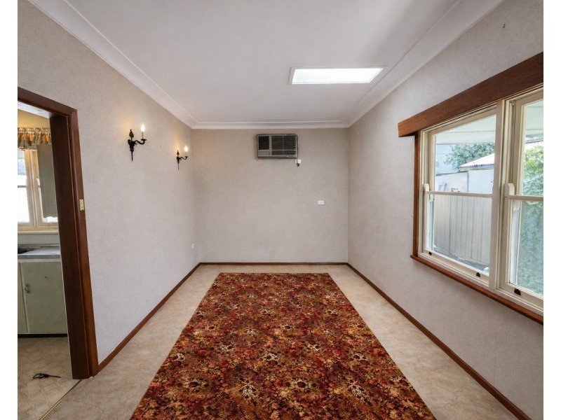 7 Waratah Avenue, Woy Woy NSW 2256