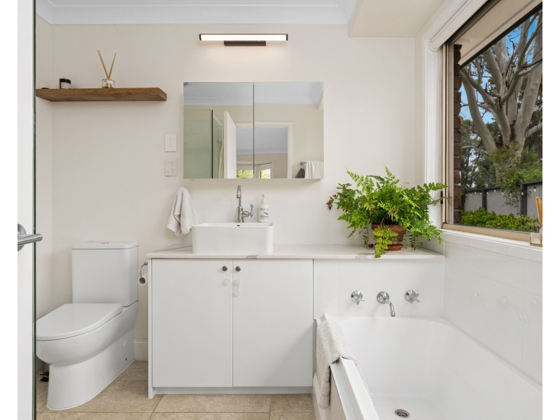 12 Thurling Avenue, Kariong NSW 2250