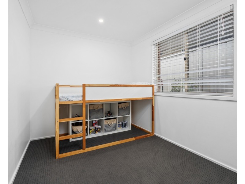 2/3 Portelli Avenue, Kariong NSW 2250