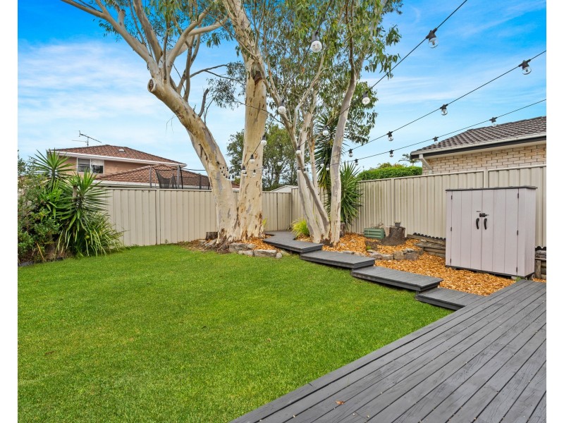 2/3 Portelli Avenue, Kariong NSW 2250