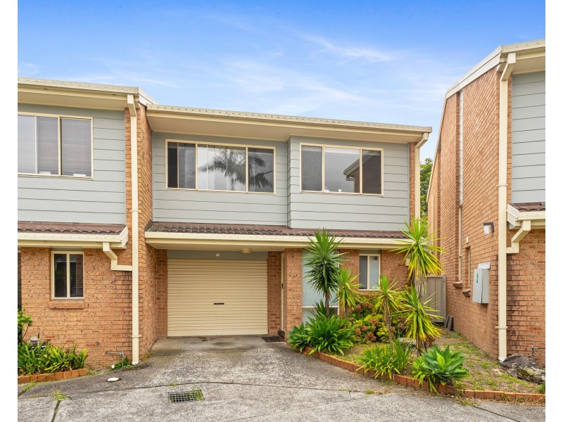 16/27 Milyerra Road, Kariong NSW 2250