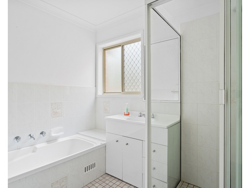 16/27 Milyerra Road, Kariong NSW 2250