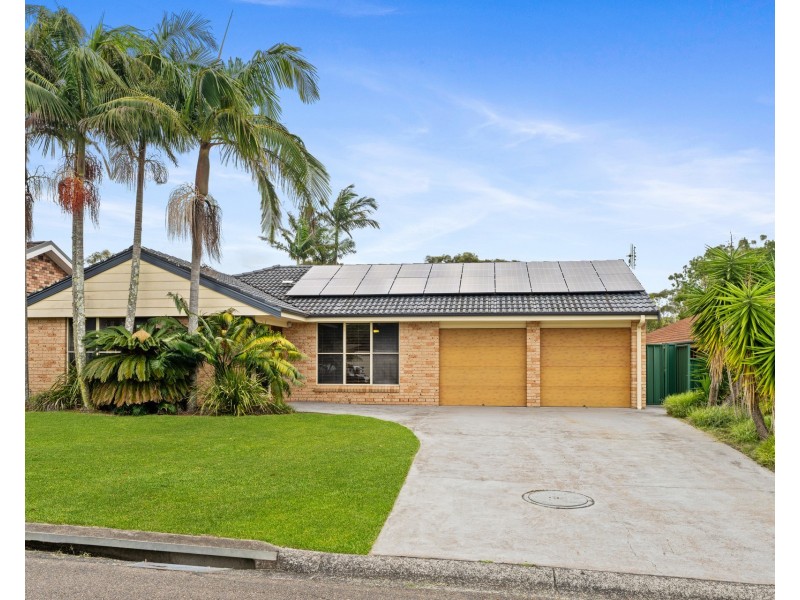 16 Risdon Crescent, Kariong NSW 2250