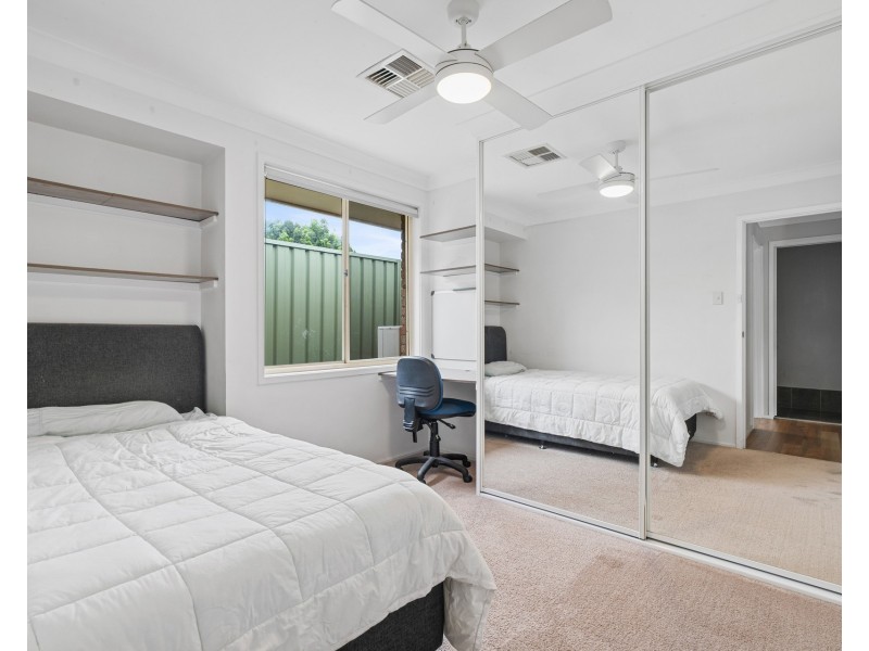 16 Risdon Crescent, Kariong NSW 2250