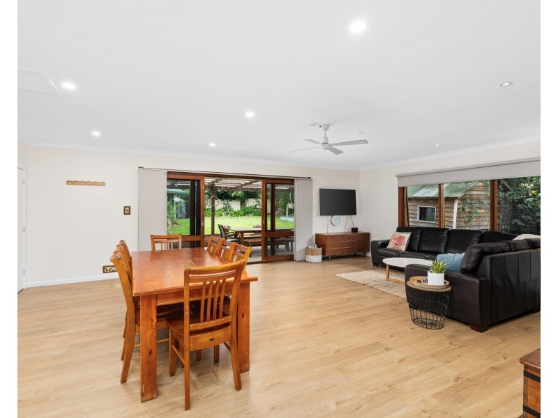 15 Roberta Avenue, Kariong NSW 2250