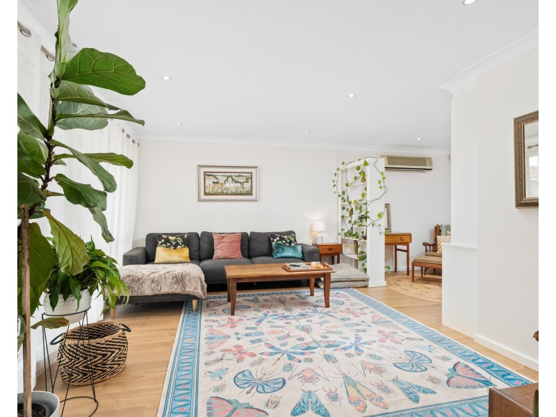 15 Roberta Avenue, Kariong NSW 2250