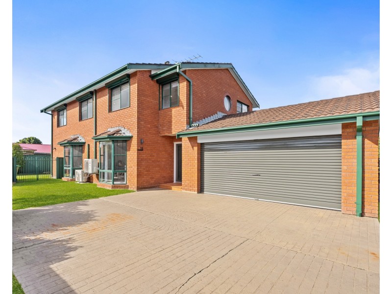 15 Thurling Avenue, Kariong NSW 2250