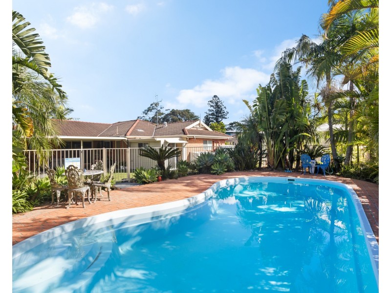 10 Olive Kari Close, Kariong NSW 2250