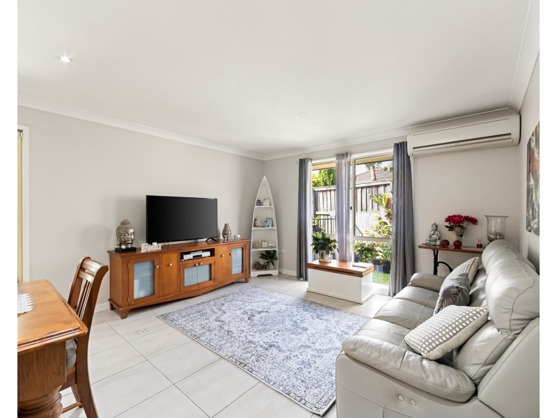 10 Olive Kari Close, Kariong NSW 2250