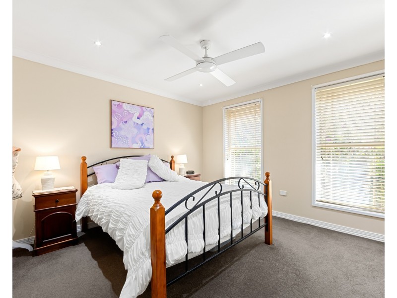 10 Olive Kari Close, Kariong NSW 2250