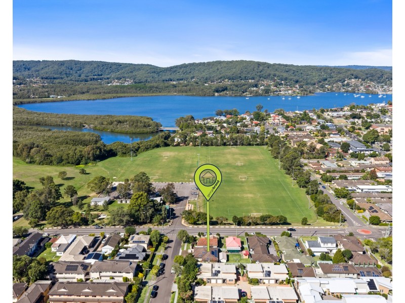 52 Wattle Street, East Gosford NSW 2250