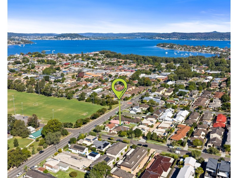 52 Wattle Street, East Gosford NSW 2250