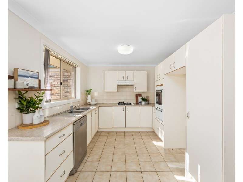 12 Olive Kari Close, Kariong NSW 2250