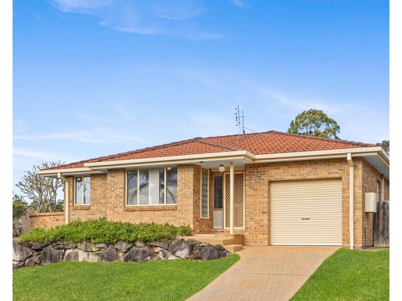 1/2 Lotter Street, Kariong NSW 2250
