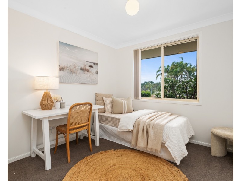 1/2 Lotter Street, Kariong NSW 2250