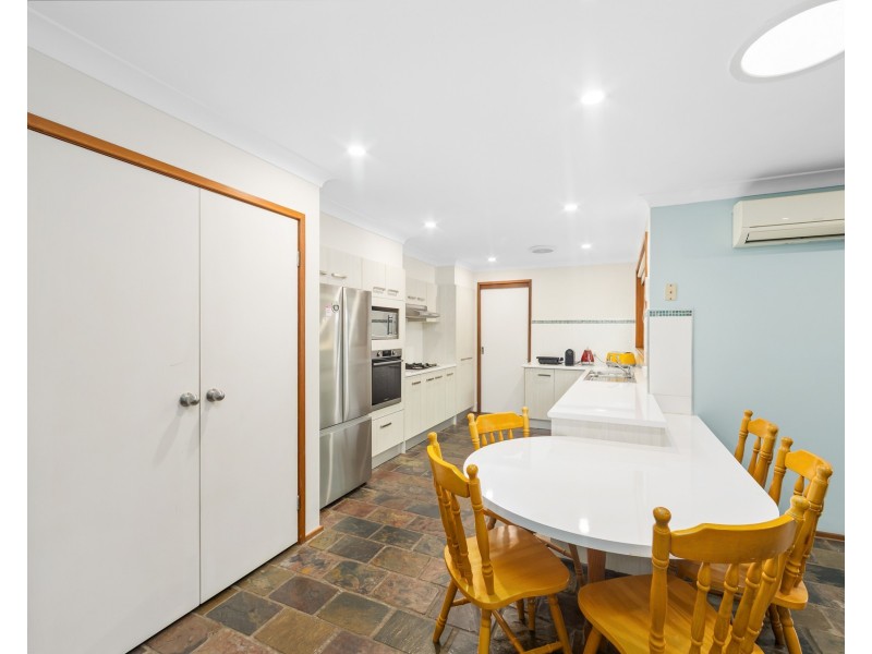 6 Carolyn Close, Kariong NSW 2250