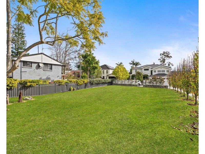 263A Avoca Drive, Green Point NSW 2251
