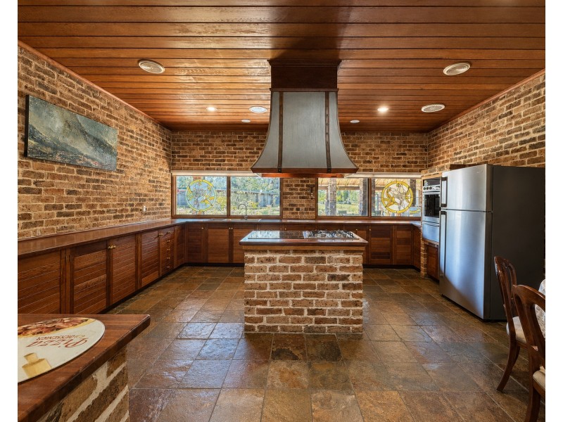 25 Kelynack Road, Mangrove Mountain NSW 2250
