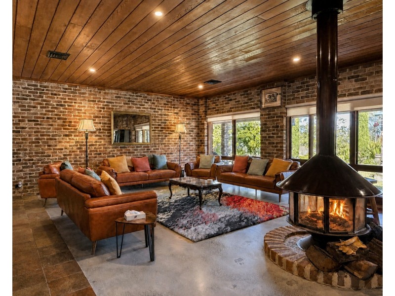 25 Kelynack Road, Mangrove Mountain NSW 2250