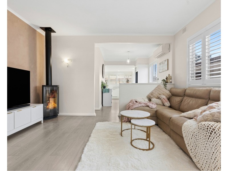 13 Terry Avenue, Woy Woy NSW 2256