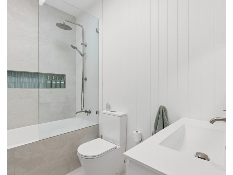 13 Terry Avenue, Woy Woy NSW 2256