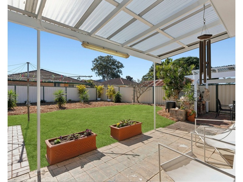 13 Terry Avenue, Woy Woy NSW 2256