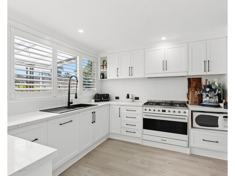 13 Terry Avenue, Woy Woy NSW 2256