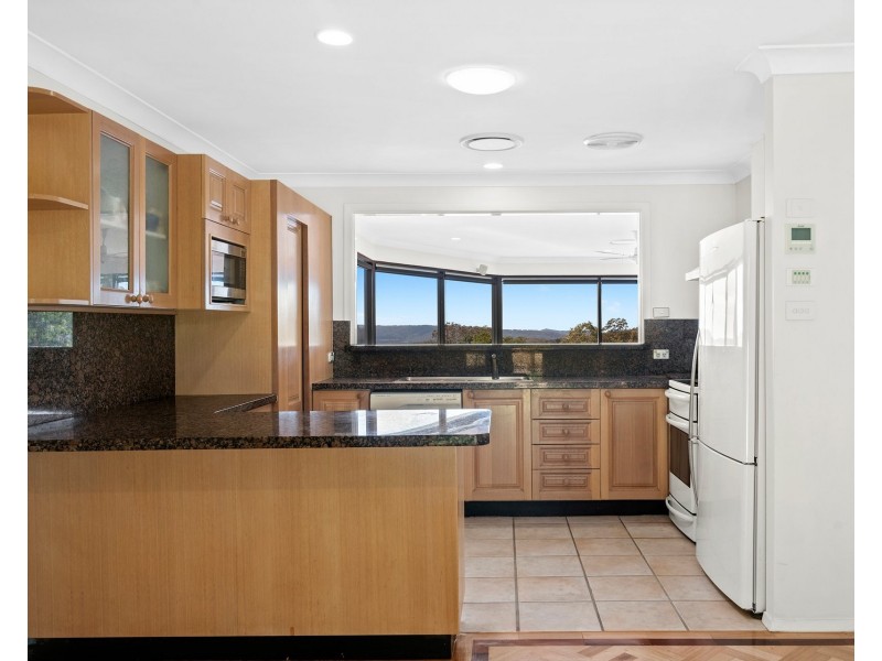 16 Karoom Street, Kariong NSW 2250
