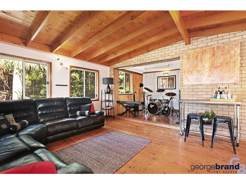 33 Sylvania Road, Umina Beach NSW 2257