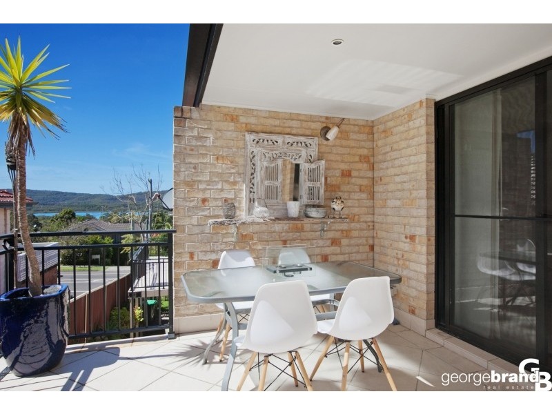 2/52-54 Wells St, East Gosford NSW 2250