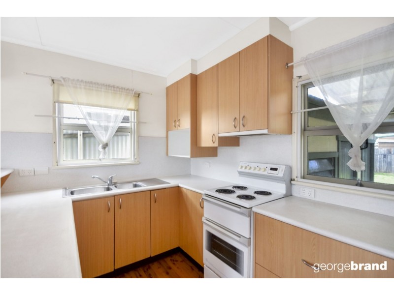 5 Sorrento Road, Empire Bay NSW 2257