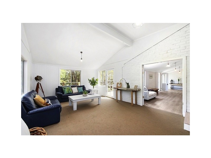 26 McGarrity Avenue, Matcham NSW 2250