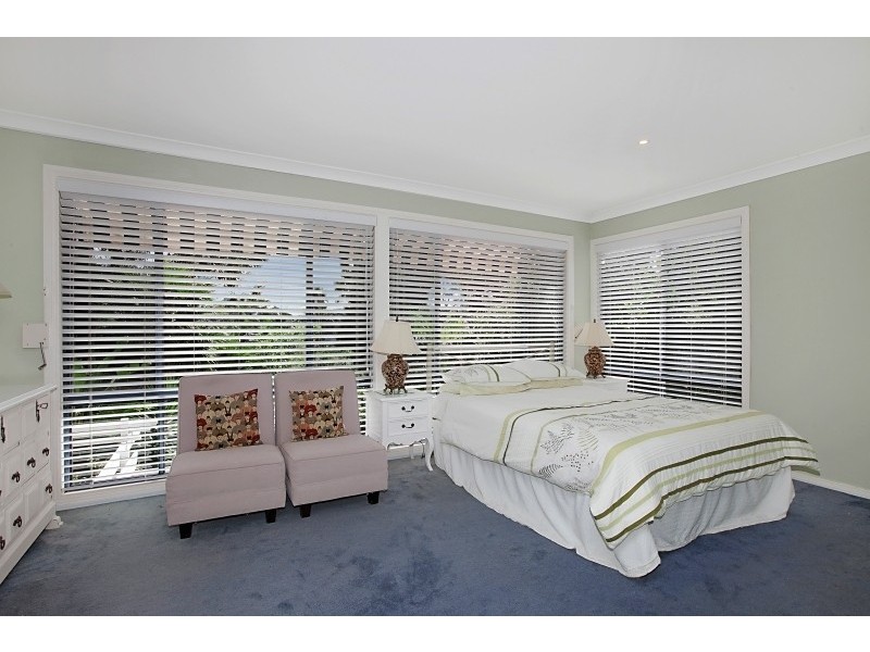 10 Amaroo Close, Green Point NSW 2251